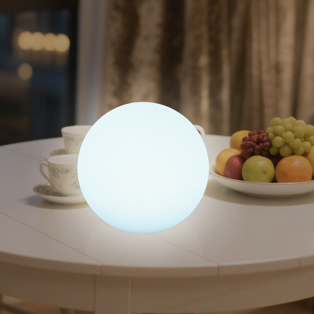 Aufladbarer LED Ball (mit TUYA App steuerbar)